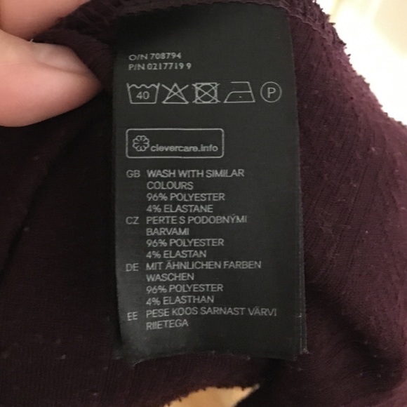 H&M Maroon Flare Dress - Picture 6 of 8